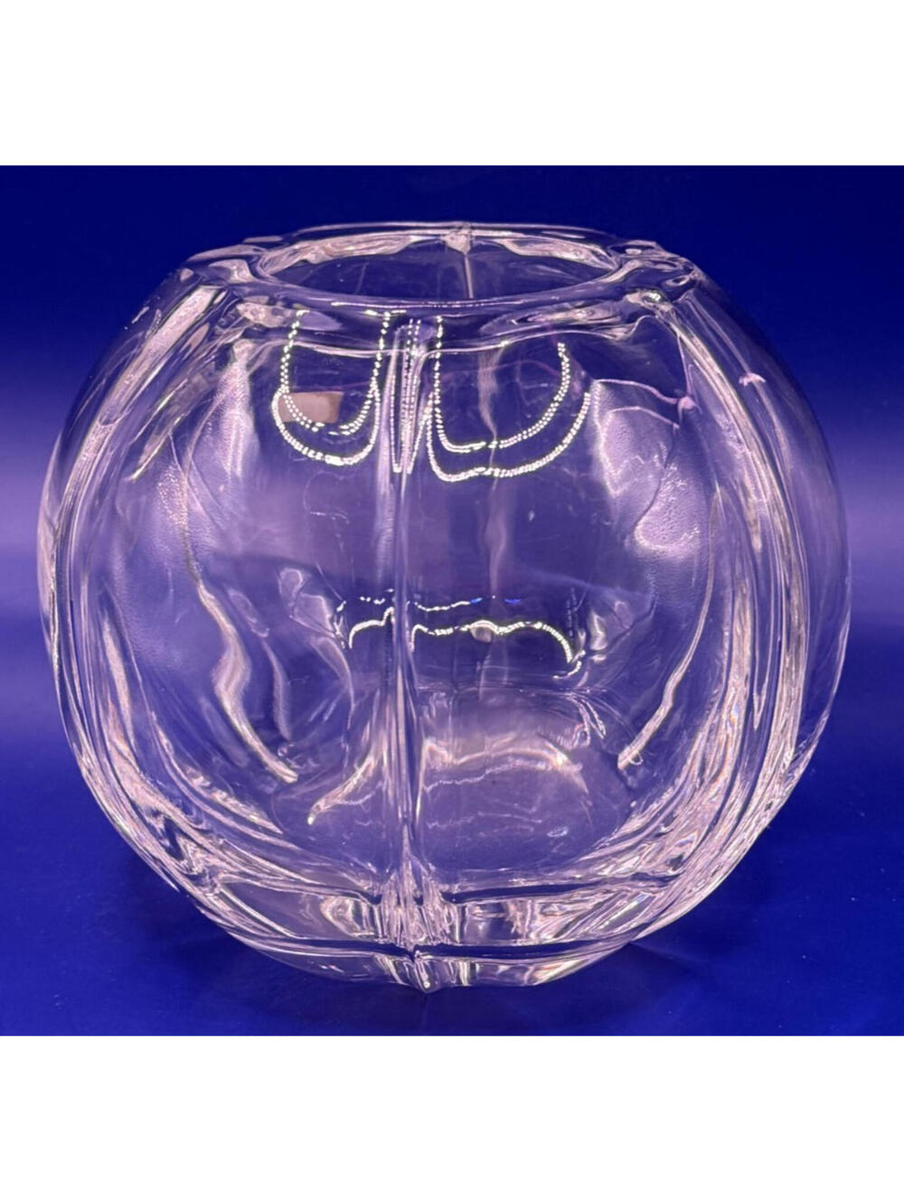 Lead Crystal Vase With Stylized  Designed Rose Bowl by Mikasa, Classic Elegance